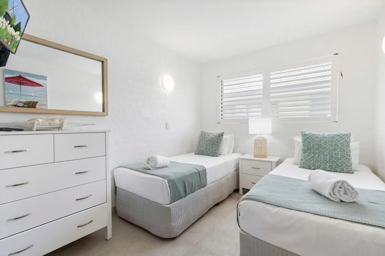 Aparthotel Saks On Hastings Noosa Heads 4*,